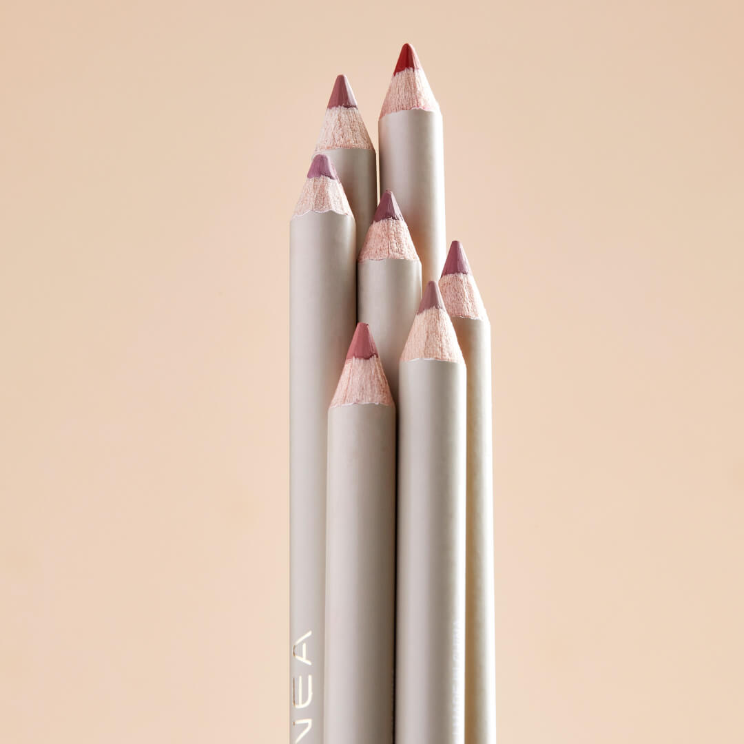 LÁPIZ DELINEADOR DE LABIOS